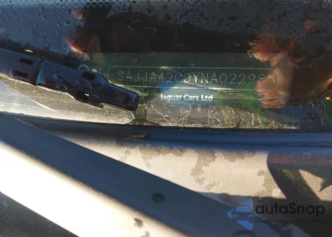 2000 Jaguar Xk8 from USA, damaged, VIN SAJJA42C0YNA02298